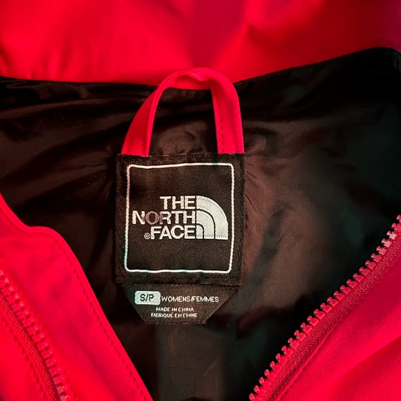 The Northface women’s small jacket - Picture 5 of 5